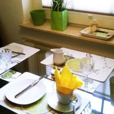 Luettje Hus Re08 Semesterbostad *